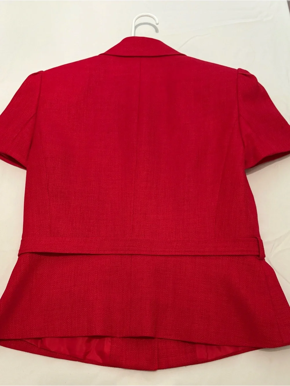 Vibrant red, short-sleeved tailored blazer jacket from Tahari Arthur S. Levine 6